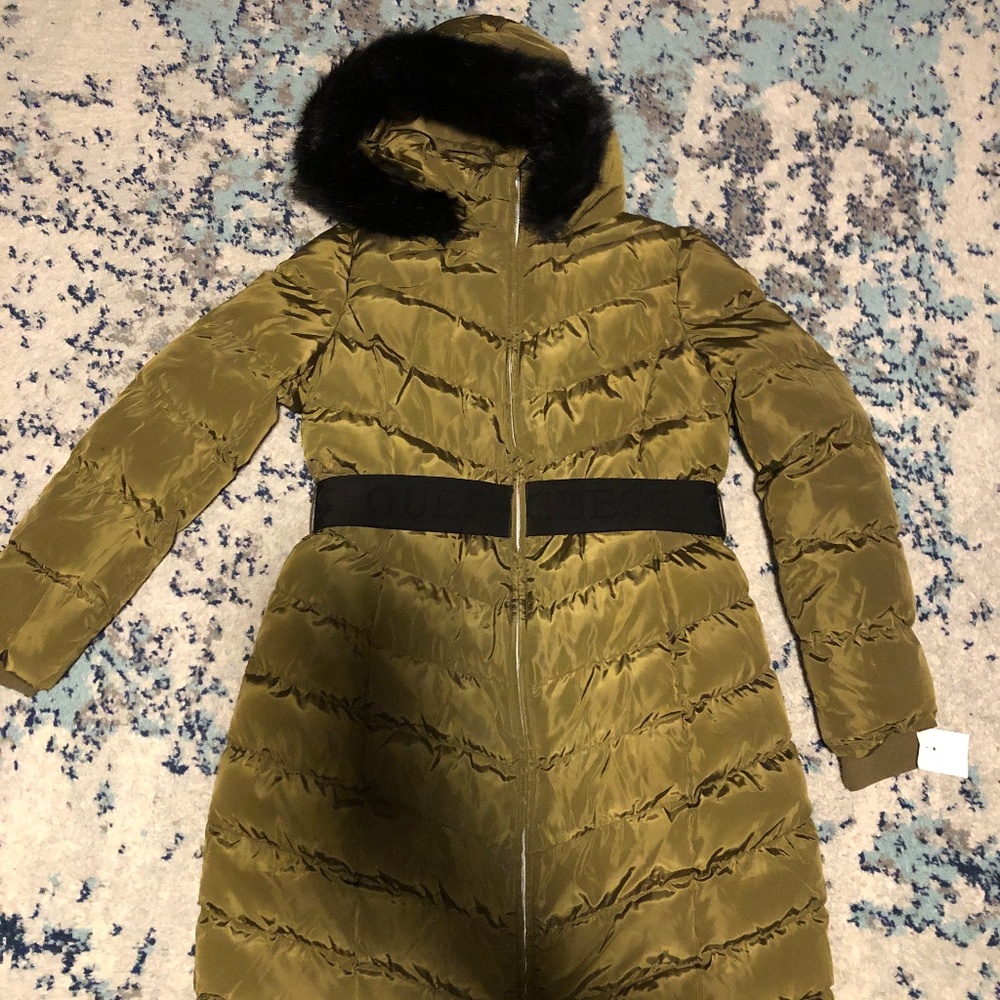 Guess puffer large
